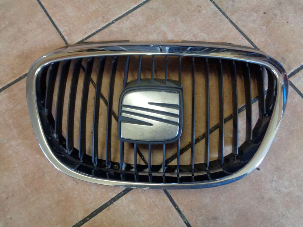Seat Altea XL 5P Bj:2008 Frontgitter Khlergrill 5P0853654