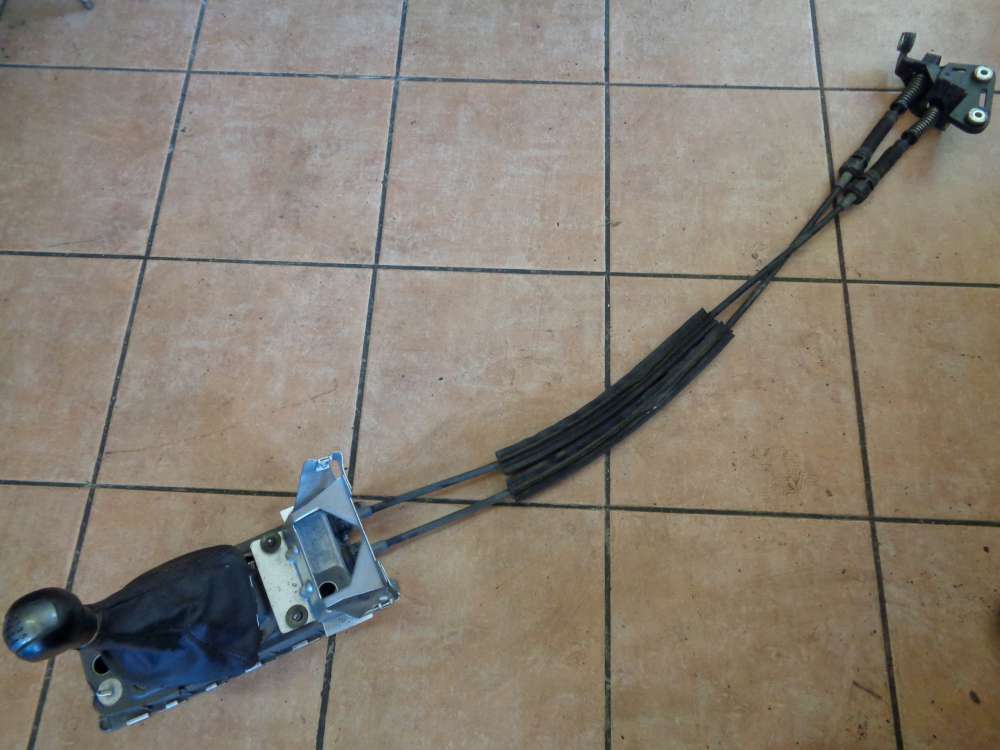 Seat Altea XL 5P Bj:2008 Schaltgestnge 1K0711049BP