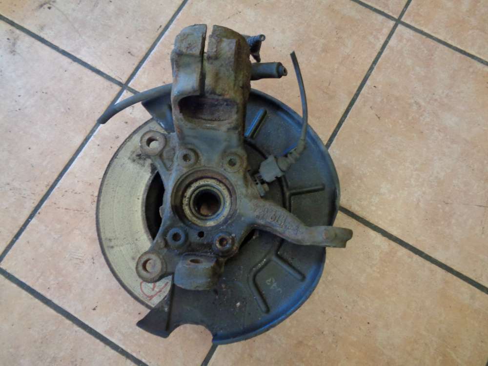 Seat Altea 5P 1,9 TDI Bj:2007 Achsschenkel Radlager Vorne Rechts