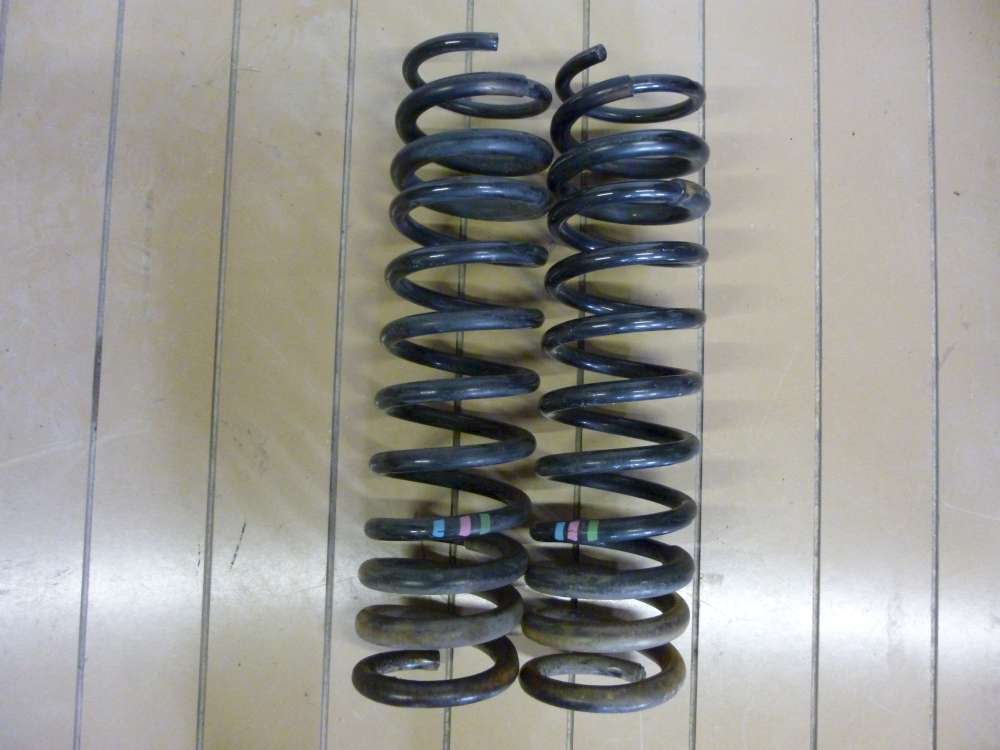 Ford Focus II DA3 Federn Fahrwerksfeder Hinten
