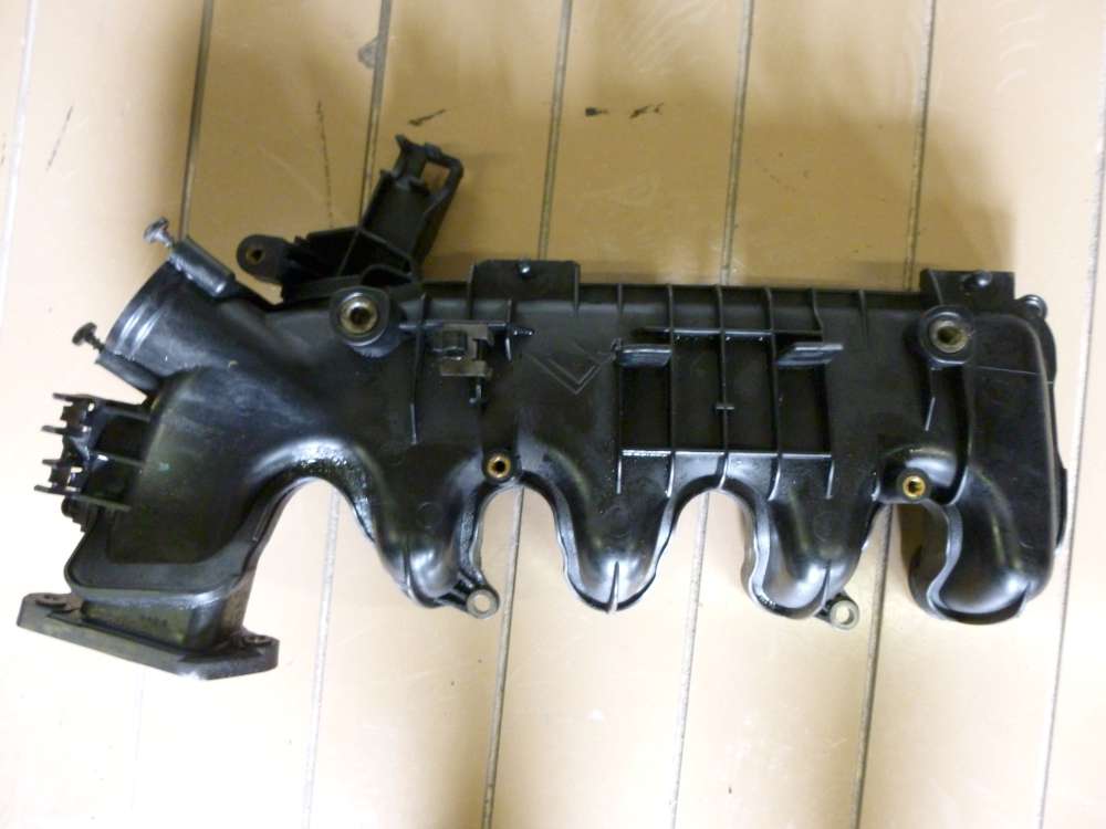 Ford Focus II 1,6Tdci Ansaugkrmmer Ansaugbrcke 9684941780