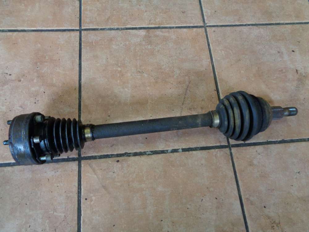 VW Golf 4 Antriebswelle Gelenkwelle Vorne Links 