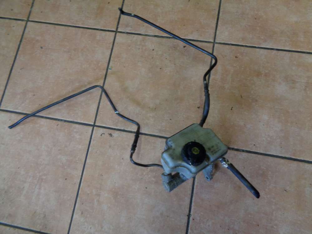 Audi A3 8P Bj:2003 Hauptbremszylinder Ausgleichsbeh�lter 1K1611301A