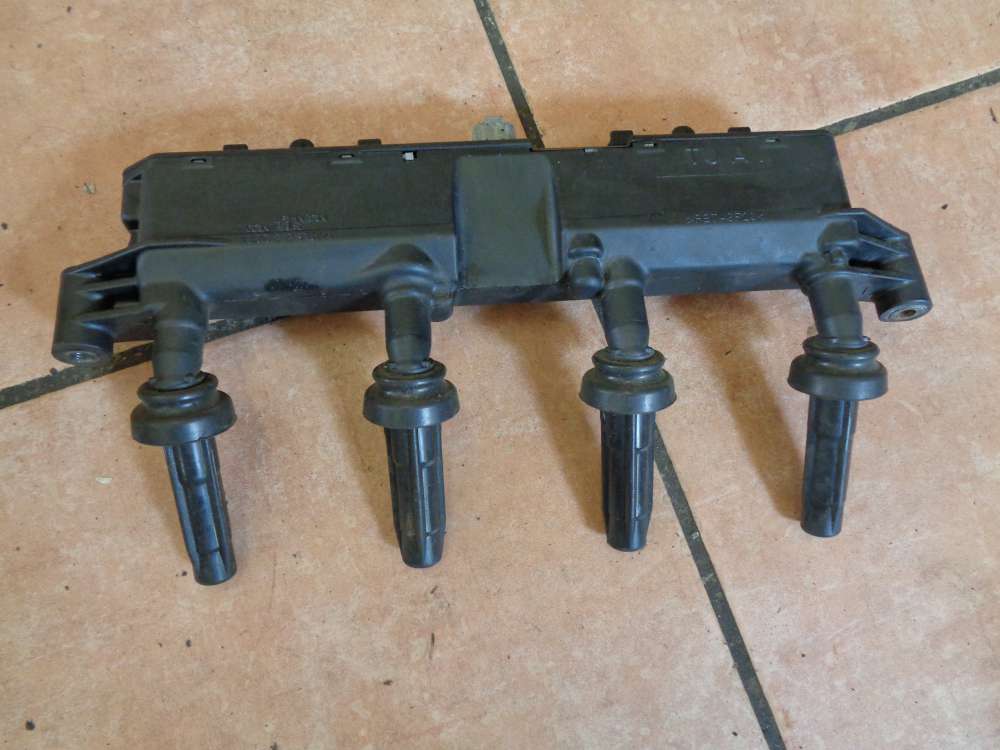 Peugeot 206 Zuendspule Zndspulengehuse 2526208 