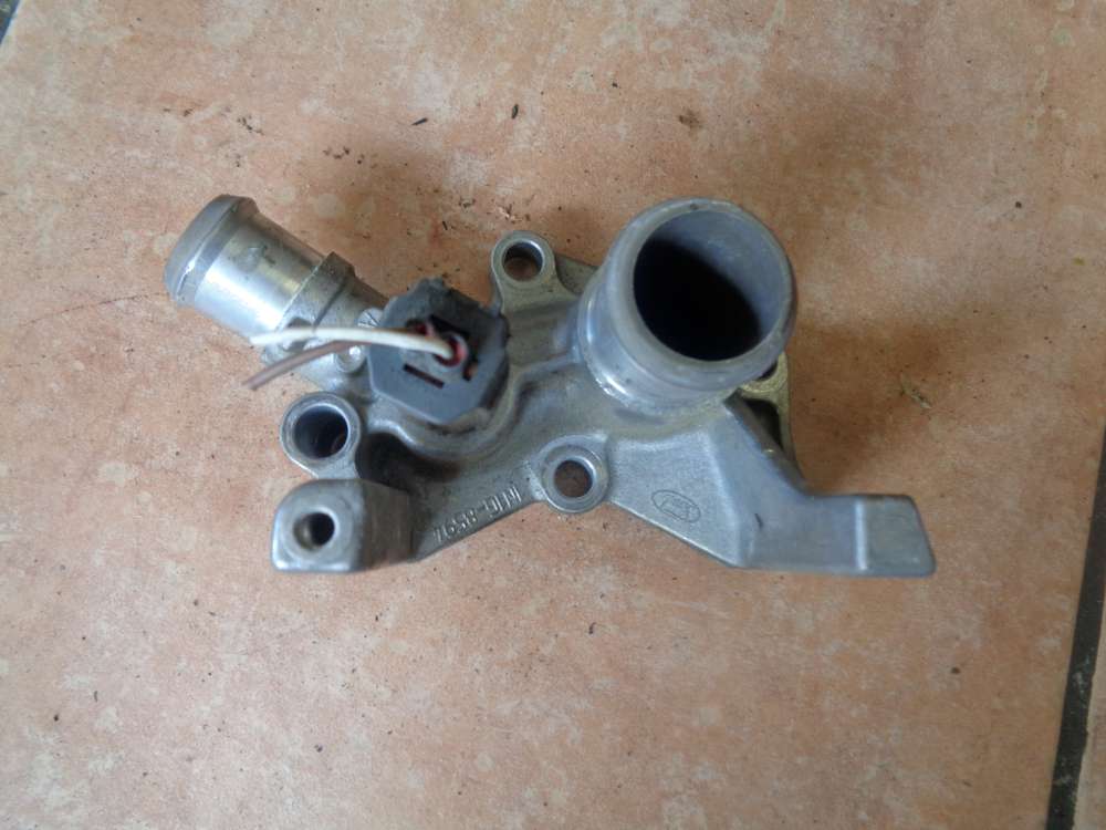 Ford Fusion JU Flansch Wasserflansch 1N1G-8594