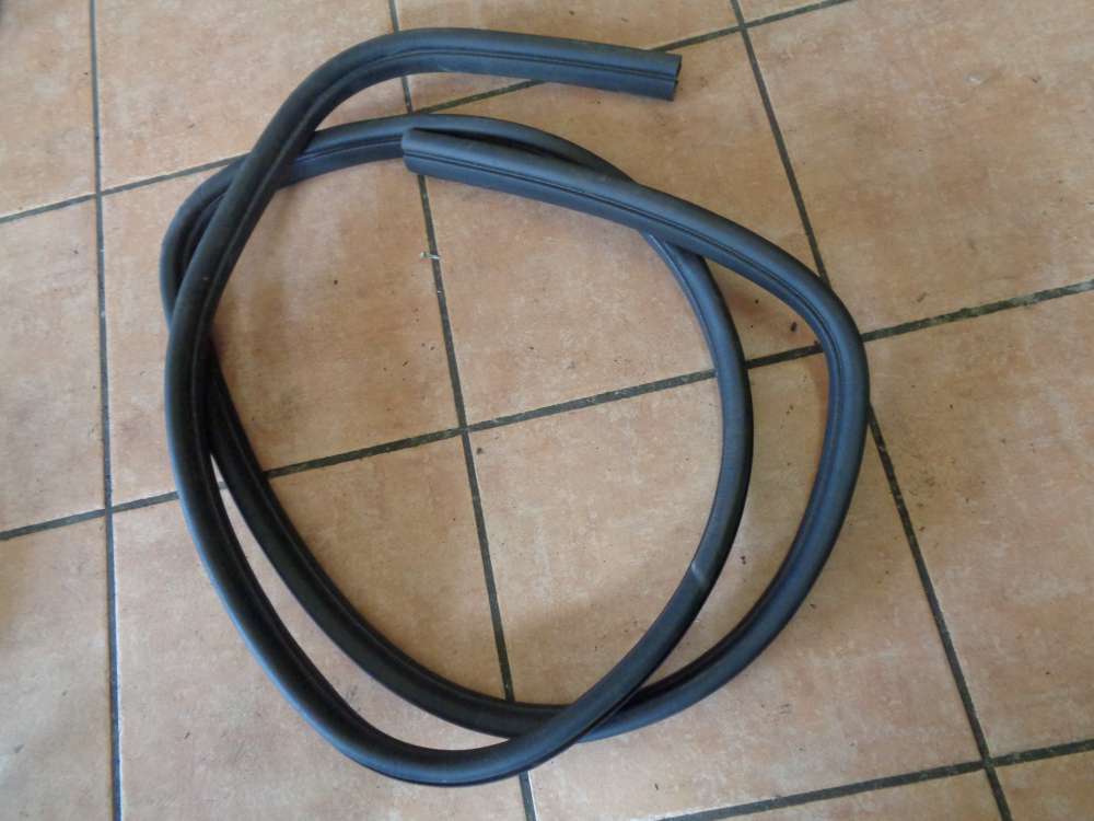 Ford Focus II DA3 Trdichtung Dichtung Vorne Links