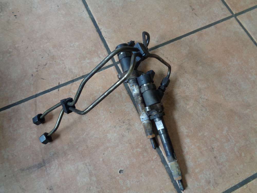 Ford Focus DA3 Bj:06 Einspritzdüse 0445110251
