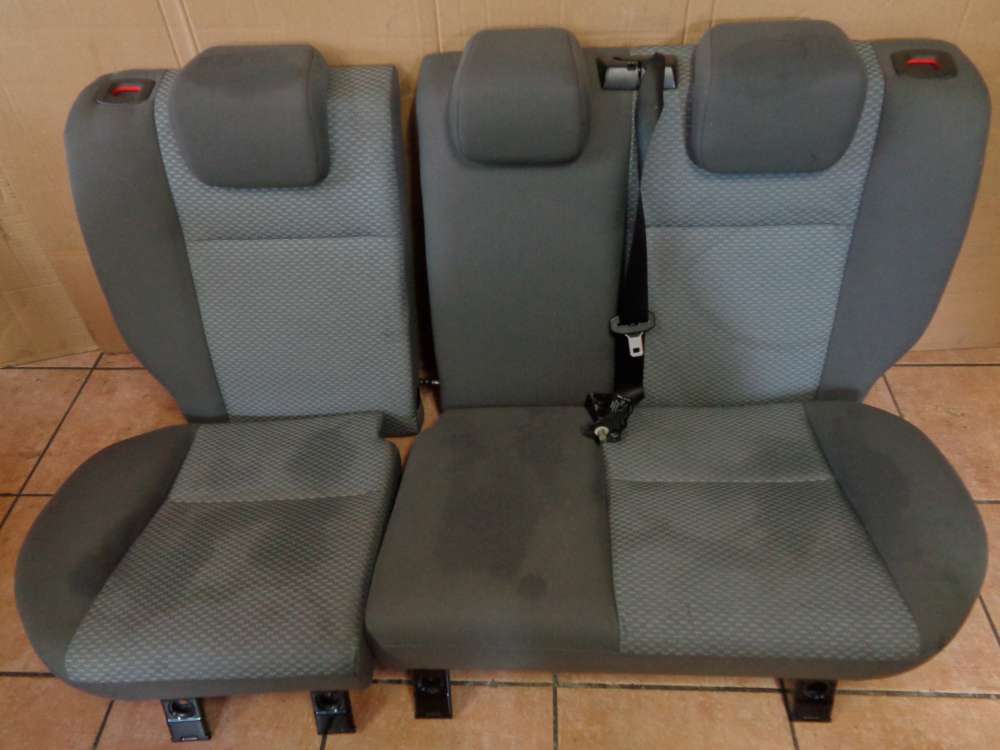 Ford Focus DA3 Kombi Sitze R�cksitz R�ckbank grau Stoff