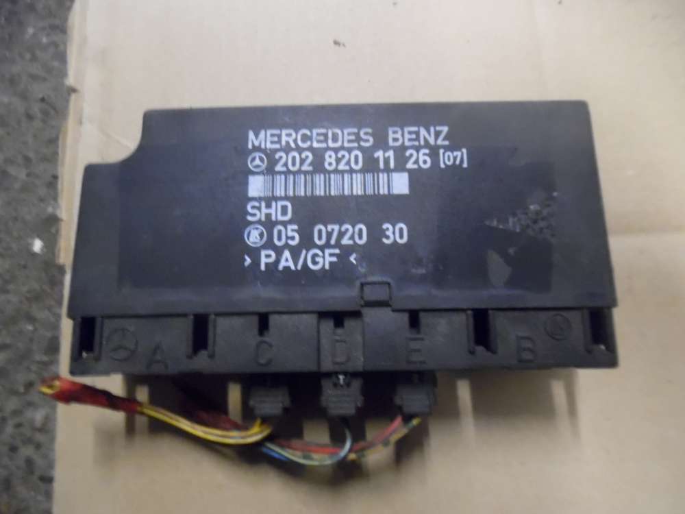 Mercedes W202 C-Klasse Komfortsteuergert 05072030 2028201126
