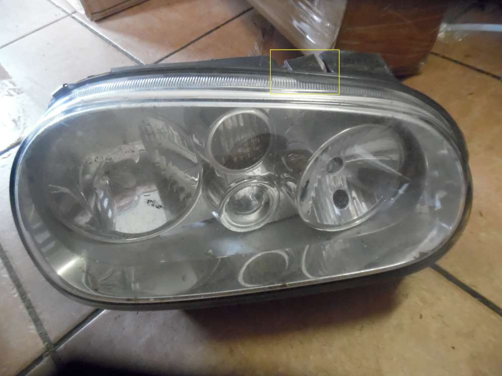 VW Golf IV Scheinwerfer Vorne Rechts 