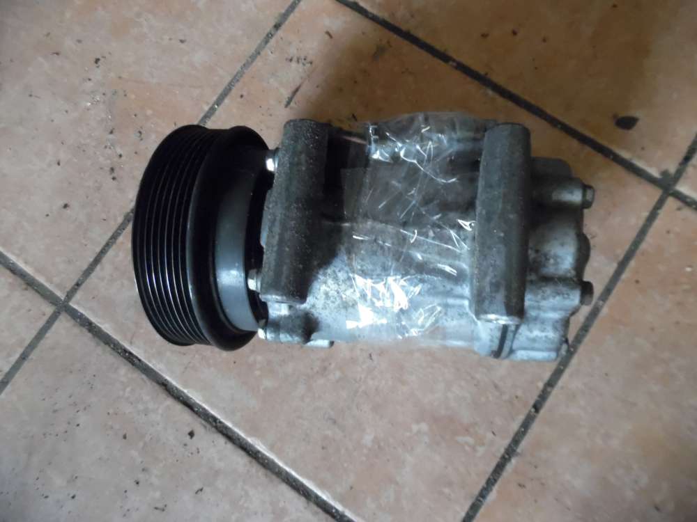 Renault Clio III Klimakompressor 8200357173