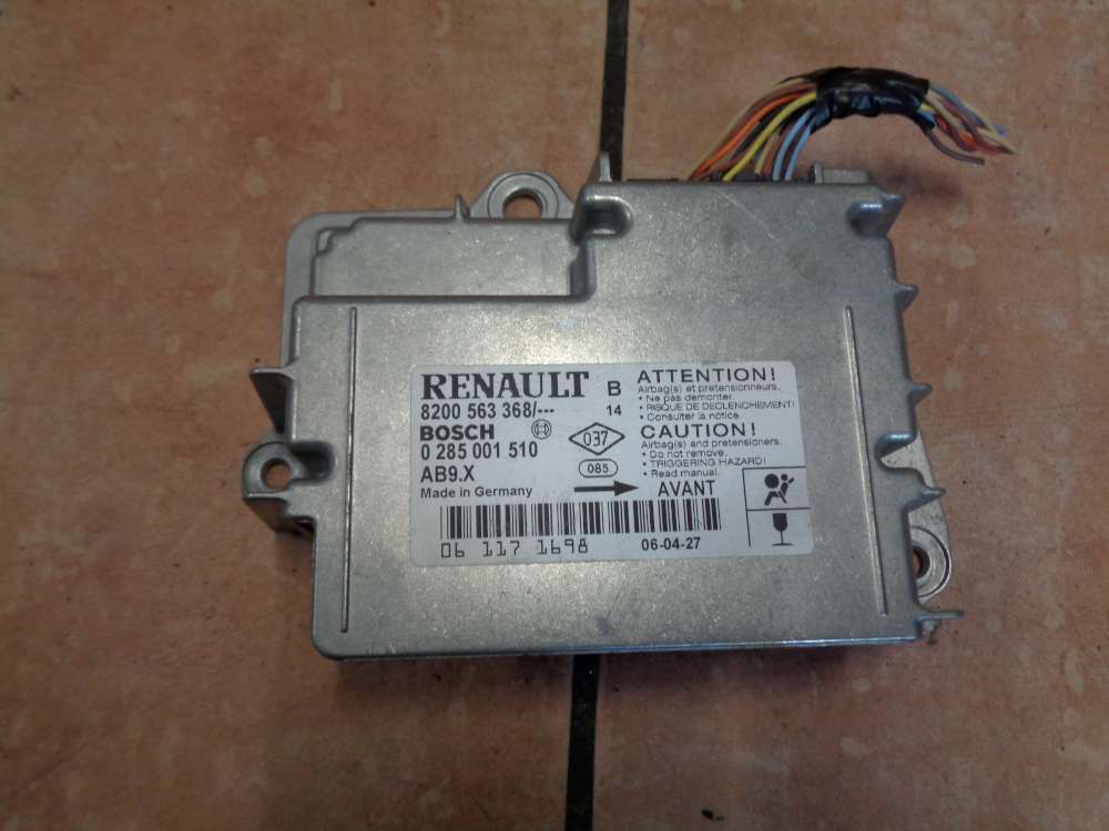 Renault Clio III Motorsteuergert 8200563368 Bosch 0285001510