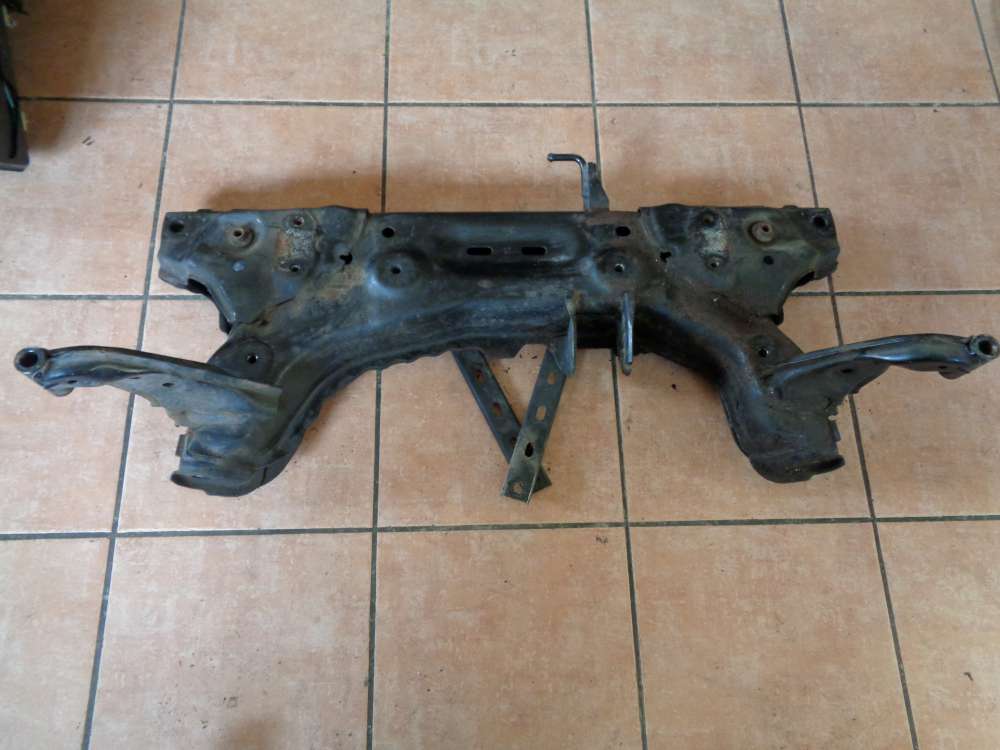 Ford Fiesta VI JA8 Bj:2010 Motortrger Aggregatetrger Vorderachse Achstrger