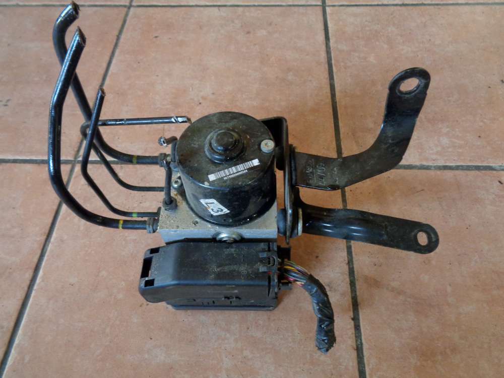 Ford Fiesta VI ABS Steuergert Hydraulikblock 8V51-2C405-AE