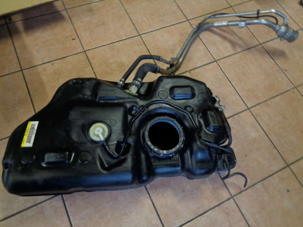 Ford Fiesta VI Tank Benzintank Kraftstofftank Einfllrohr 8V51-9K007-AK