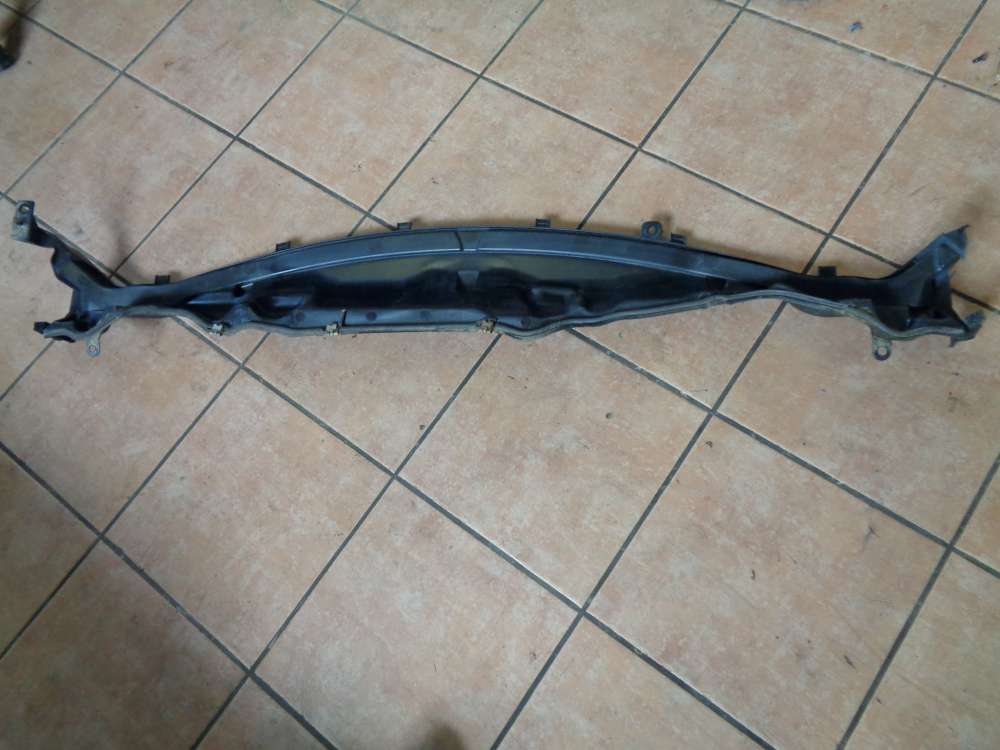 Ford Fiesta VI Wasserablauf Frotscheibe 8A61-A016B26-AC 