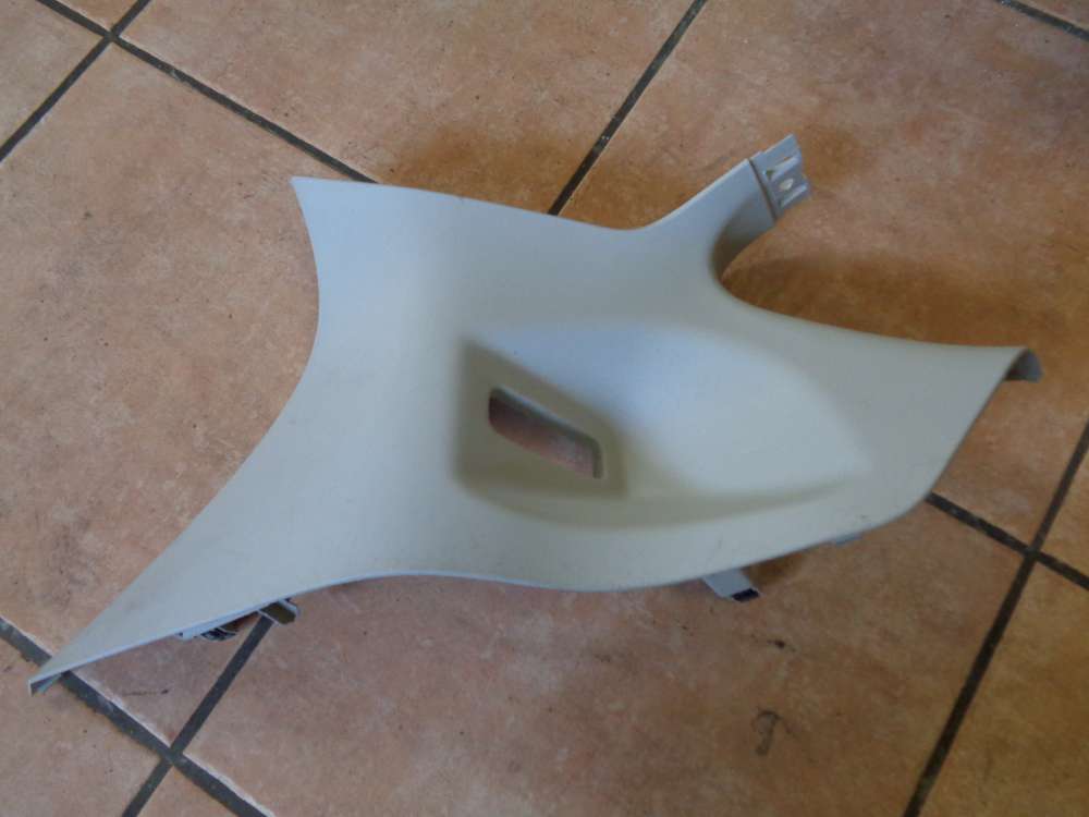 Ford Fiesta VI Gurtverkleidung Hinten Links 8A61-B31011