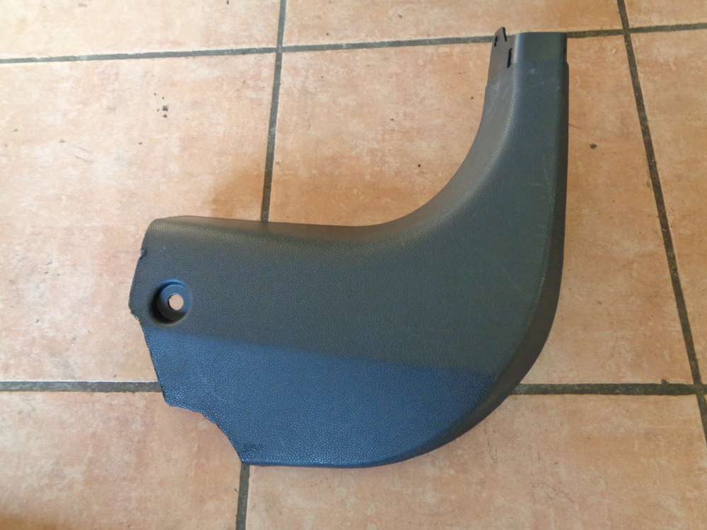 Ford Fiesta VI JA8 Bj:2010 Verkleidung Fußraum Rechst 8A61-B02348-AFW
