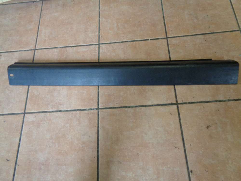 VW Golf 4 Cabrio Bj:1994 Einstiegsleiste Links 1H3853373A