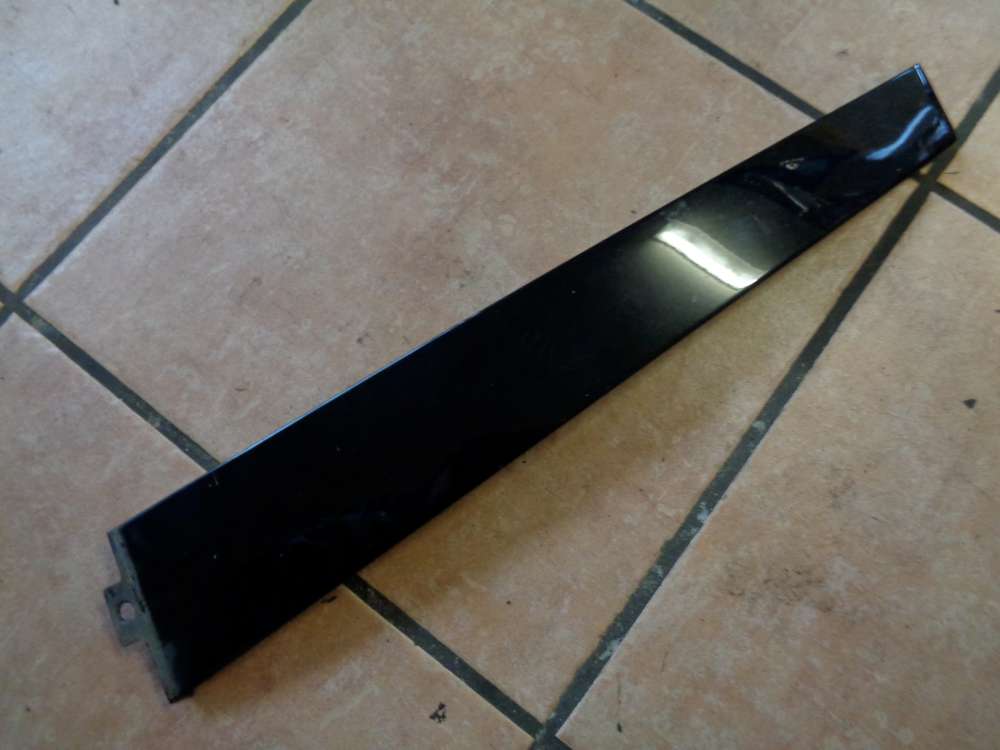 VW Passat 3B Fensterschiene Tr Hinten Rechts 3B9839902