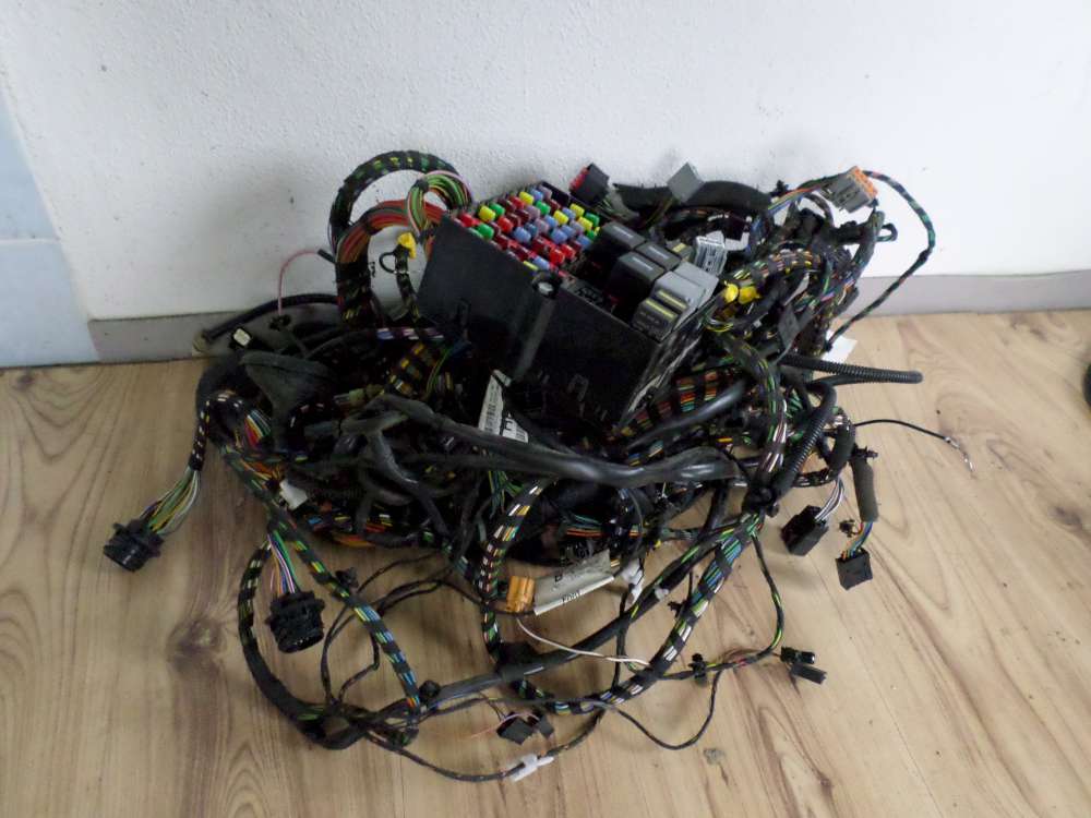 FORD FIESTA Orginal  Bj.2004 KABELBAUM Mit Sicherungskasten KOMPLETT  !!!