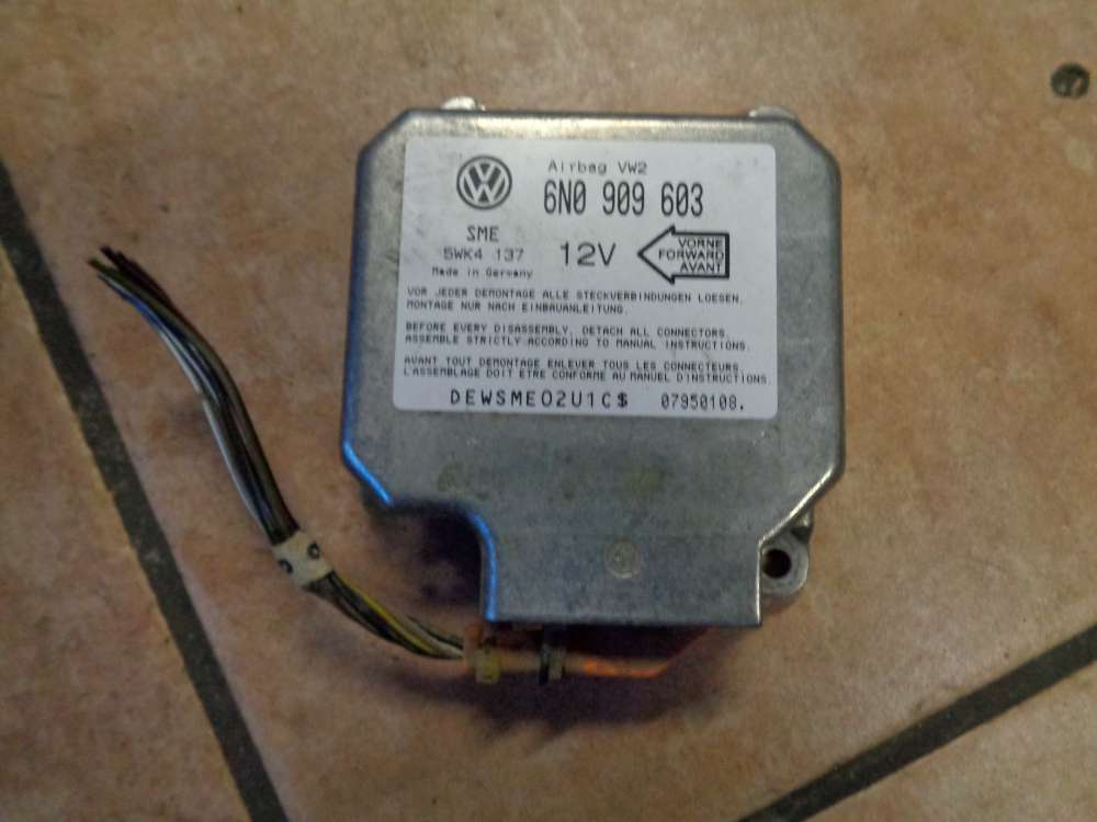 VW Golf III Airbagsteuergert 6N0909603 