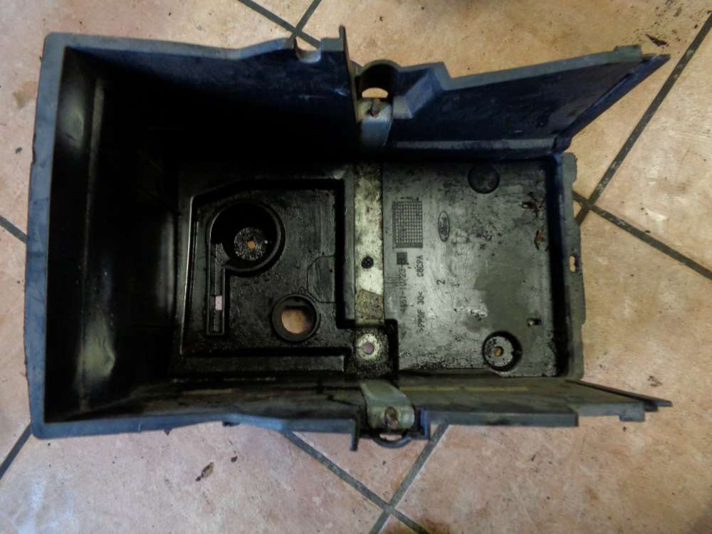 Ford Focus Batteriekasten Batteriehalter Batterie 4M51-10723-BC