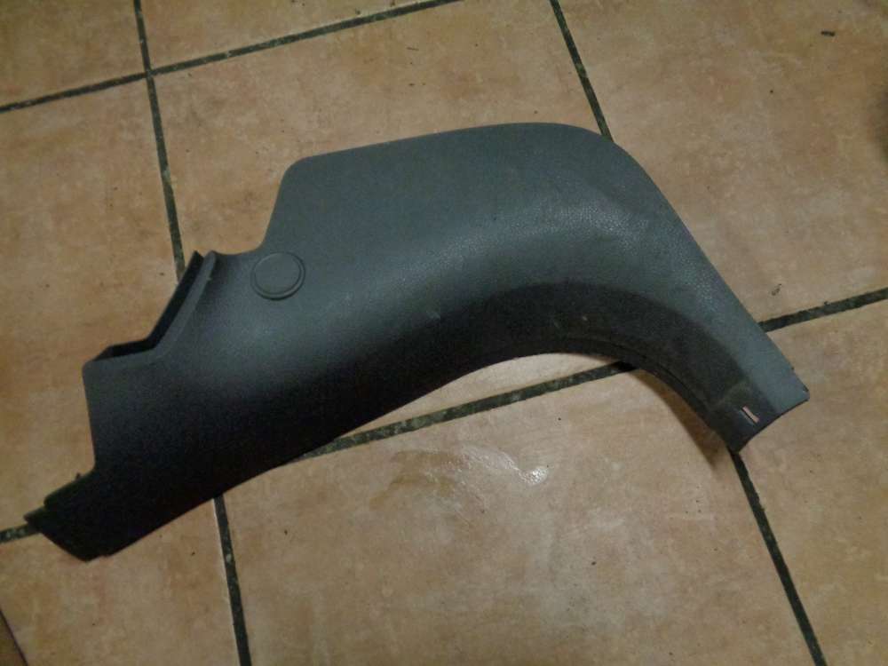 Ford Focus AD3 Bj:08 Verkleidung Furaum Vorne Links 4M51-R02349