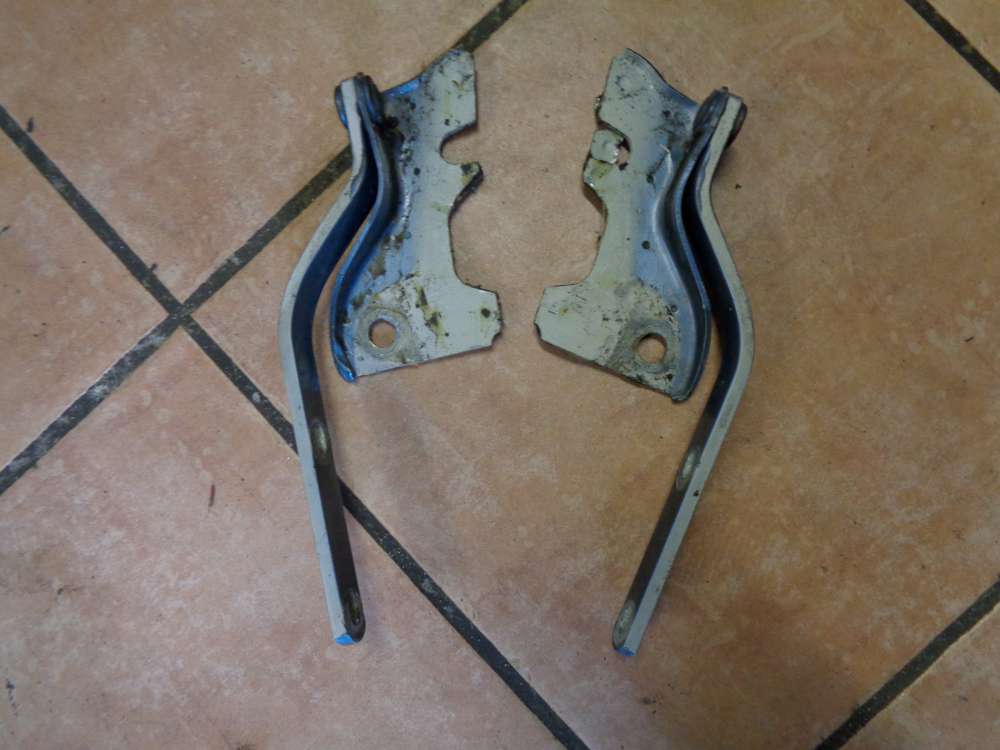 VW Passat 35i Scharnier Motorhaube Motorhaubenscharnier Rechts / Links
