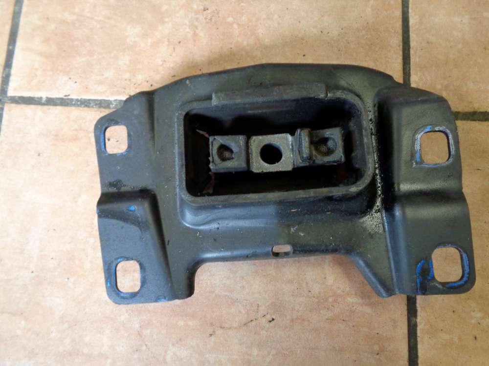 Mazda 3 BK Halterung Getriebehalter Hinten