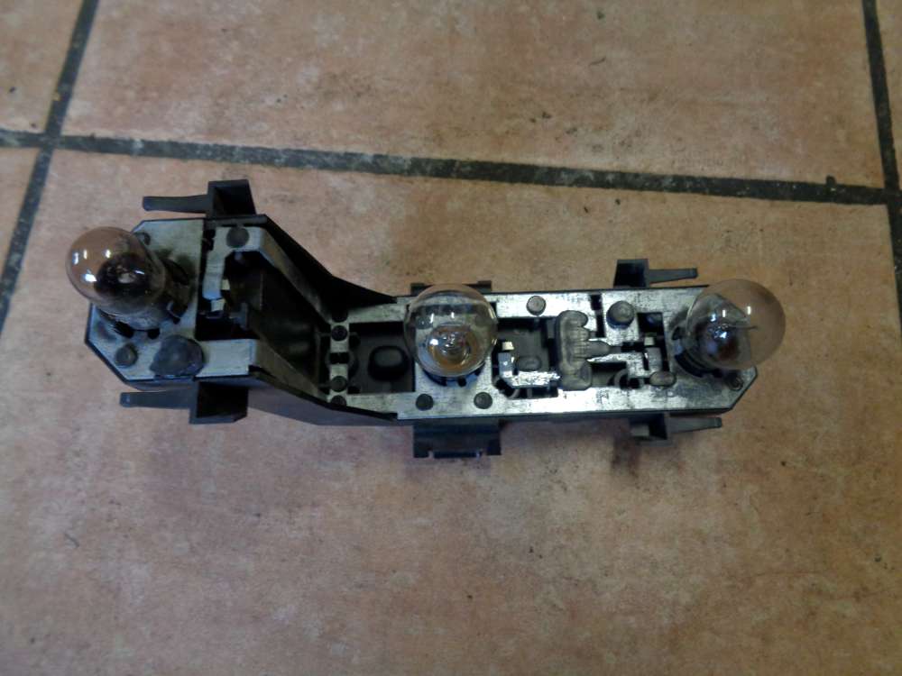 VW Sharan 7M Lampentrger fr Rckleuchten Links 7M3945258