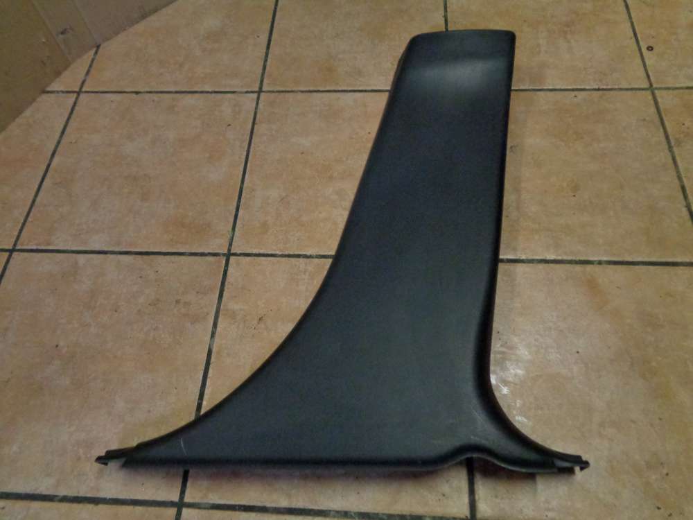 Mazda 3 BK B-Sulen-Verkleidung unten Rechts BP4K68220
