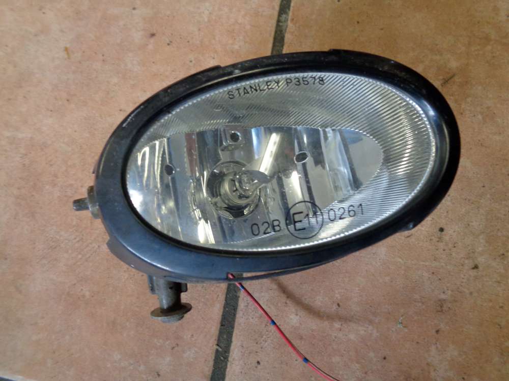 Mazda 3 BK Bj:2004 Nebelscheinwerfer Vorne Links P3578