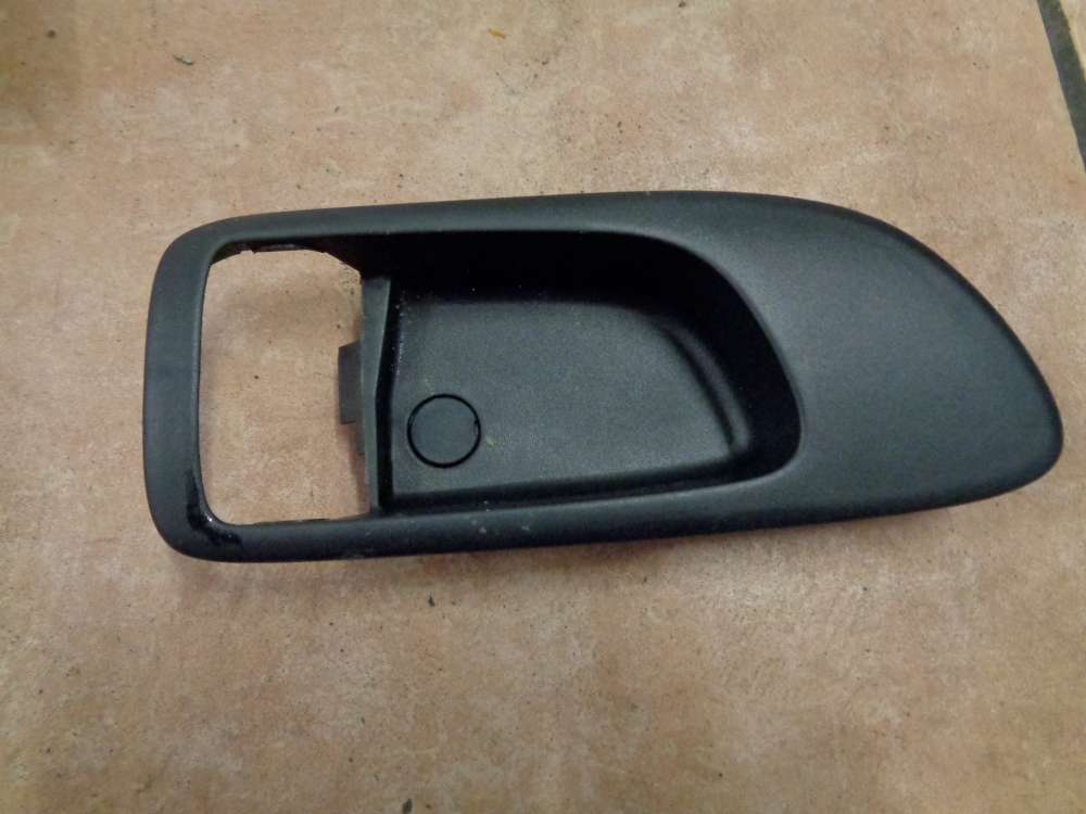 Mazda 3 BK Bj:2004 Verkleidung Abdeckung innen griff Vorne Rechts