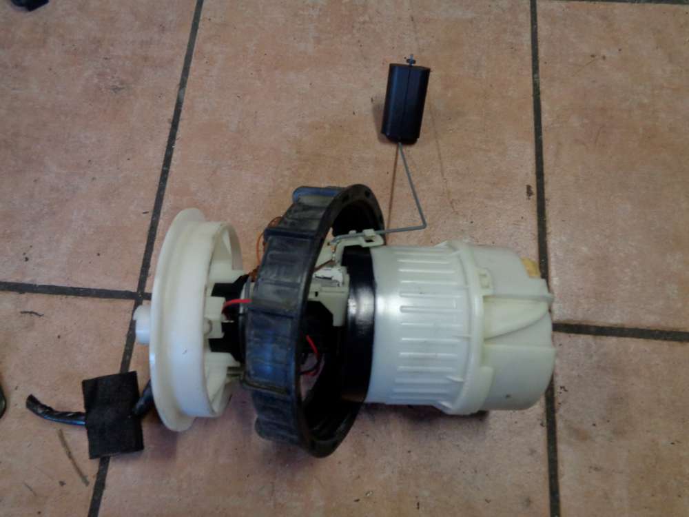 Mazda 3 BK Bj:2004 Kraftstoffpumpe Benzinpumpe Elektrisch 3N61-9H307