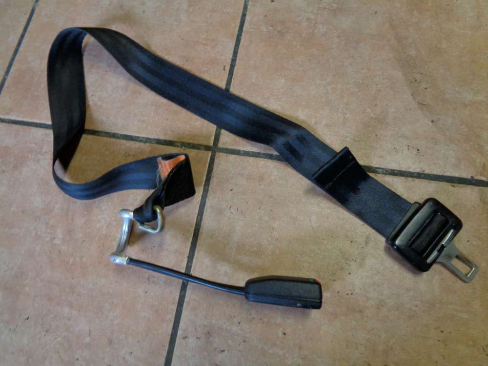 VW Golf III Beckengurt Gurtschloß Hinten 1H0857713