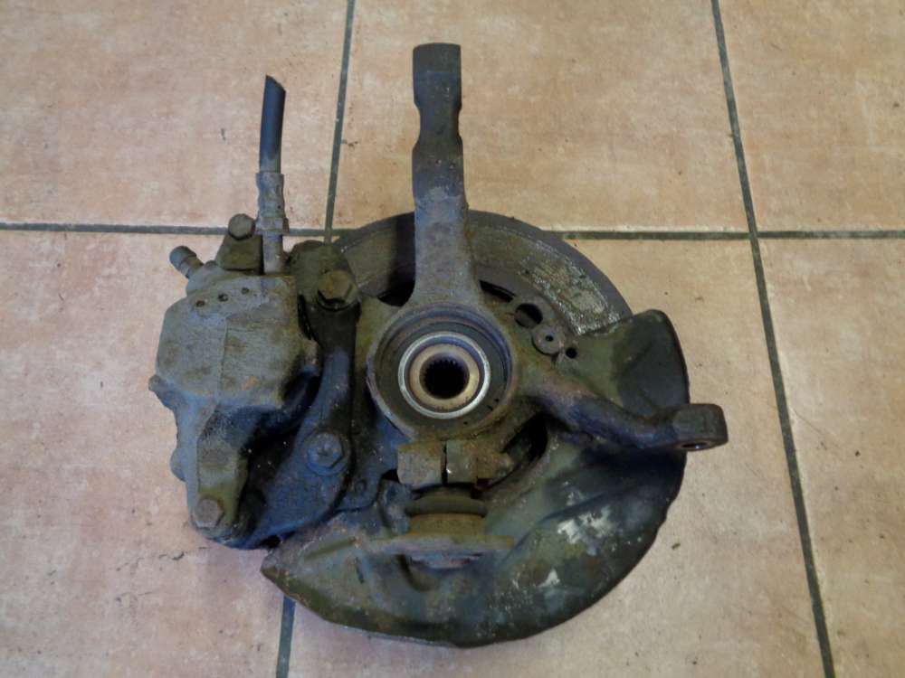 VW Golf III Achsschenkel Radlager Bremssattel Vorne Rechts