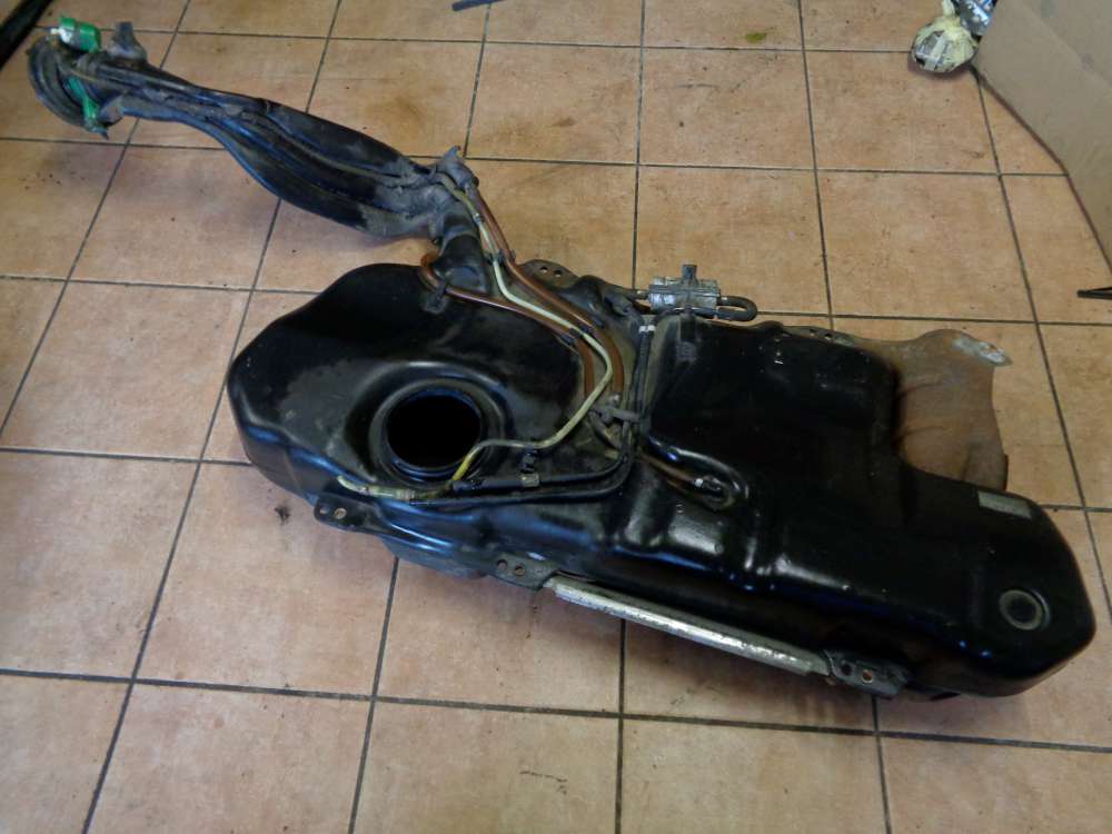 VW Polo 6N Bj:1997 Kraftstofftank Kraftstoffbehälter Benzintank Tank 6N0201085
