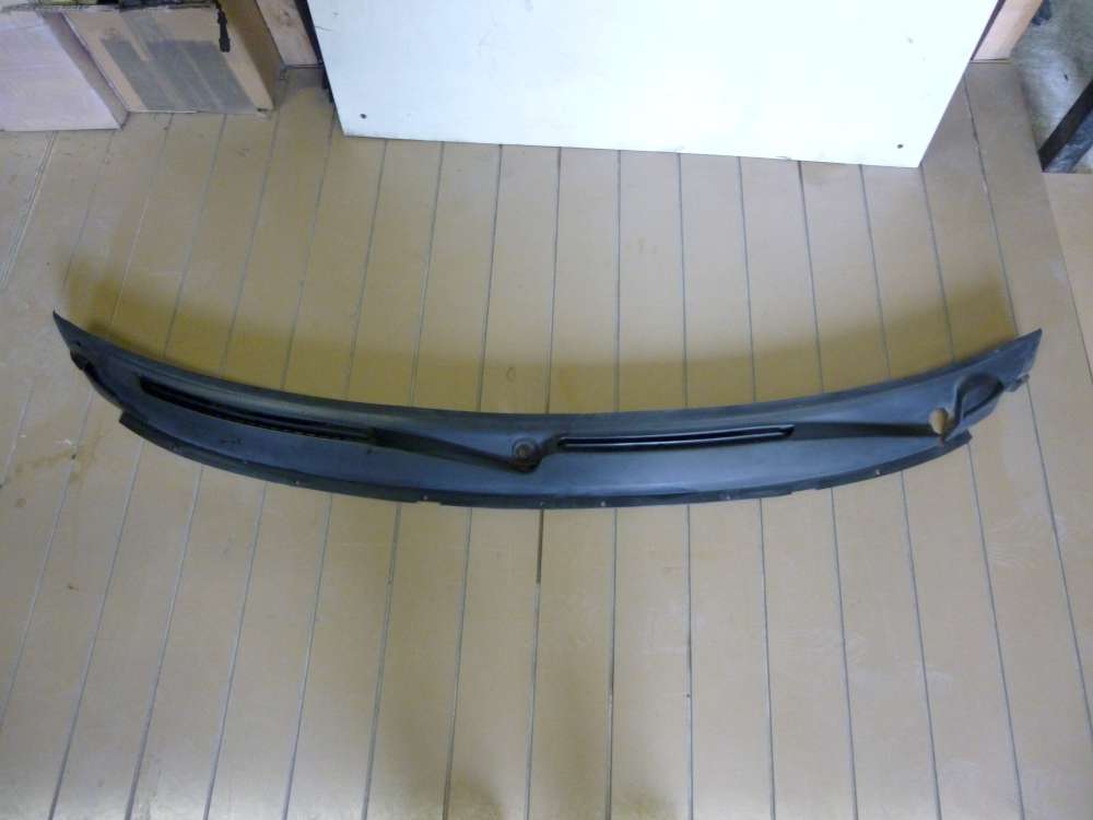 Seat Ibiza Bj;99 Wasserkasten abdeckung 6K1853187A Blende Wischer Wasserabweiser