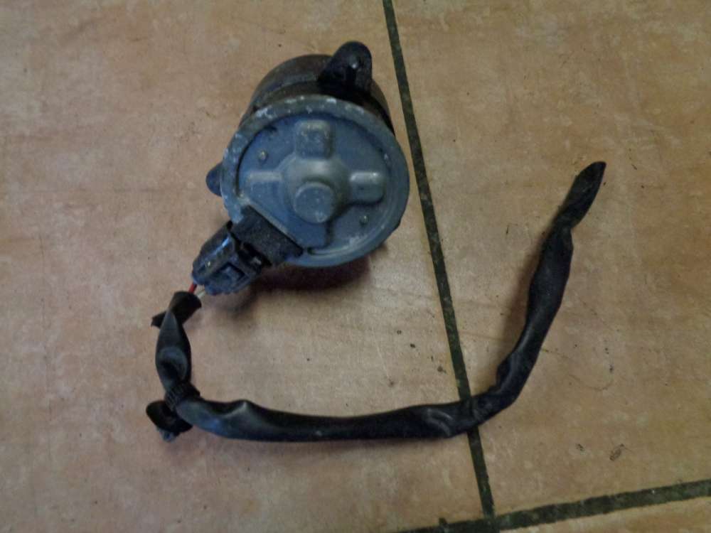 Daihatsu Sirion M3 Motor Fr Khlerlfter 263500-5480