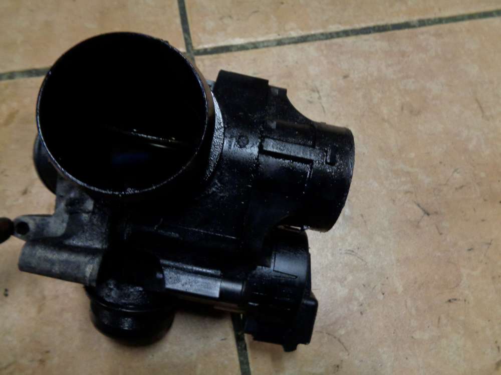 Ford Focus DA3 1,6TDCi Drosselklappe 9686487880