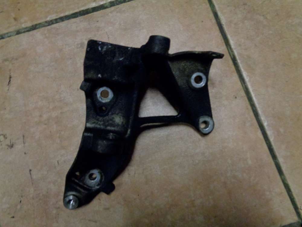 Ford Focus DA3 Halter Halterung 9653749480