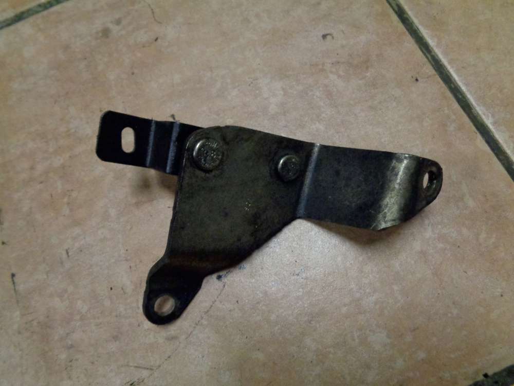 Ford Focus DA3 Halter Halterung 