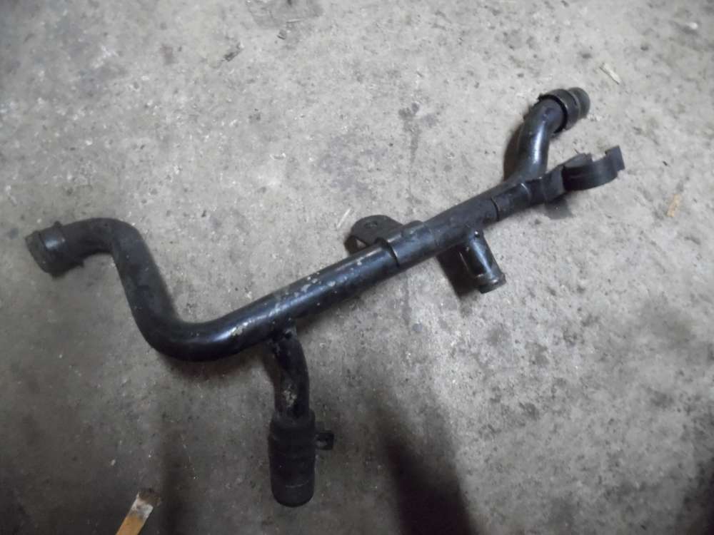 Audi A4, VW Passat 3B Khlmittelrohr Rohr 06B121065