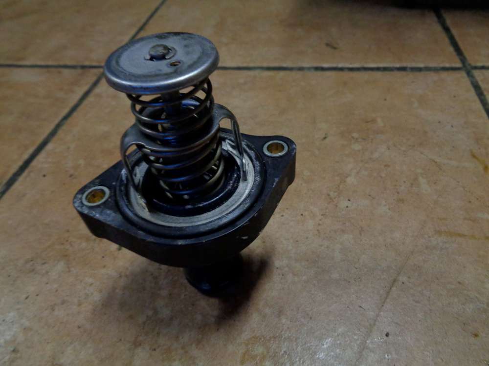 Daihatsu Sirion M3 Thermostat Khlmittel