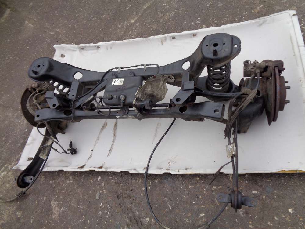 Ford Focus DA3 Hinterachse Achstrger Hinten 