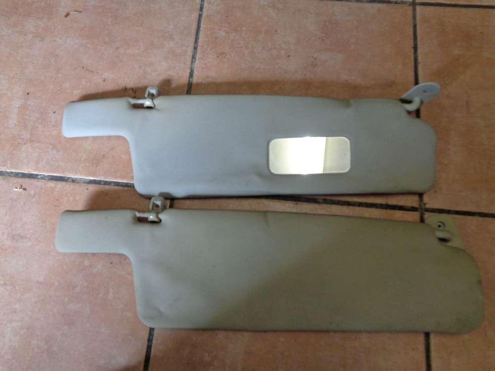 VW Passat 35i Sonnenblende Rechts / Links 357857551