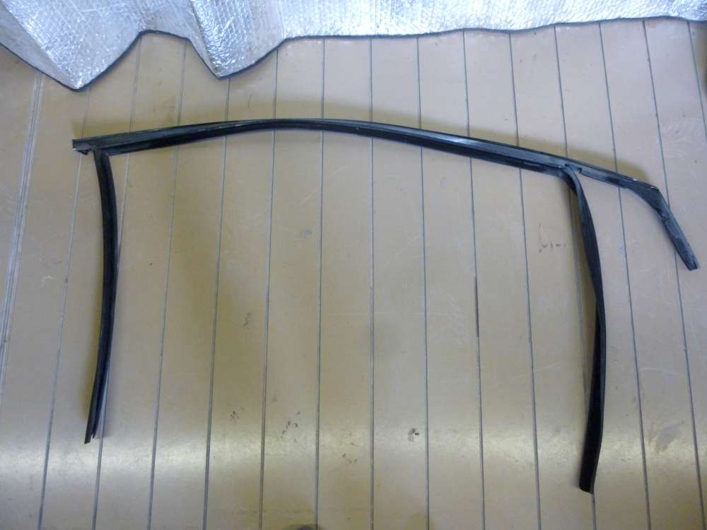 Ford Fiesta 5-Trer Rahmen Dichtung fr Fensterscheibe Vorne Rechts 