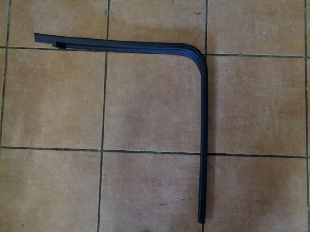 Ford Focus 2 Leiste T�r Blende hinten rechts 4M51-R201A18 BE