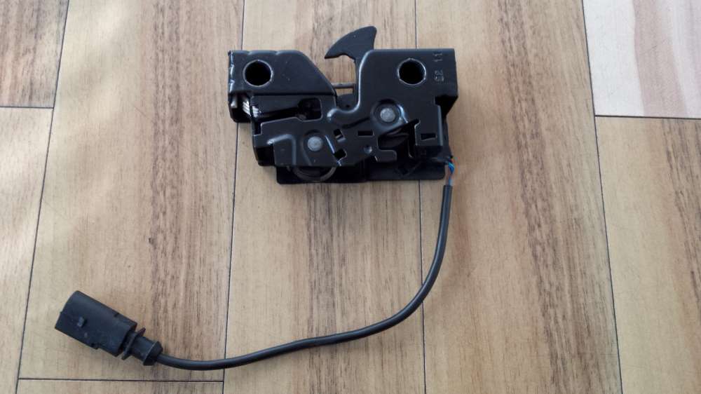 VW Polo 6R und Audi GTI Klappenschloss fr Motorhaube 6R1823509.D  209125612 